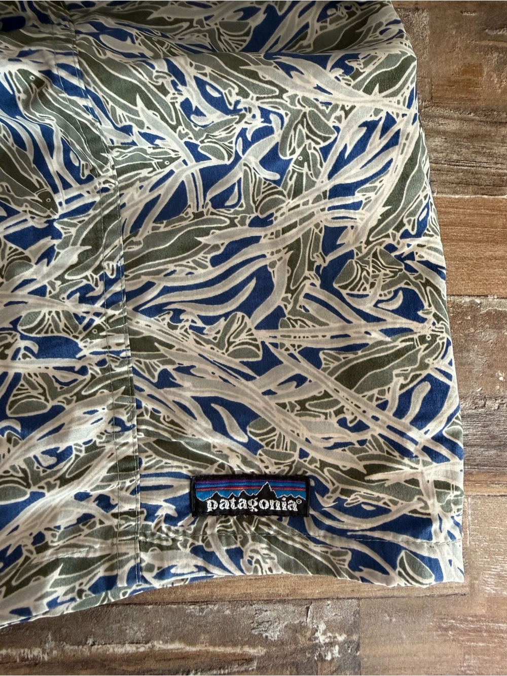 Patagonia fish print river shorts, Patagonia XL